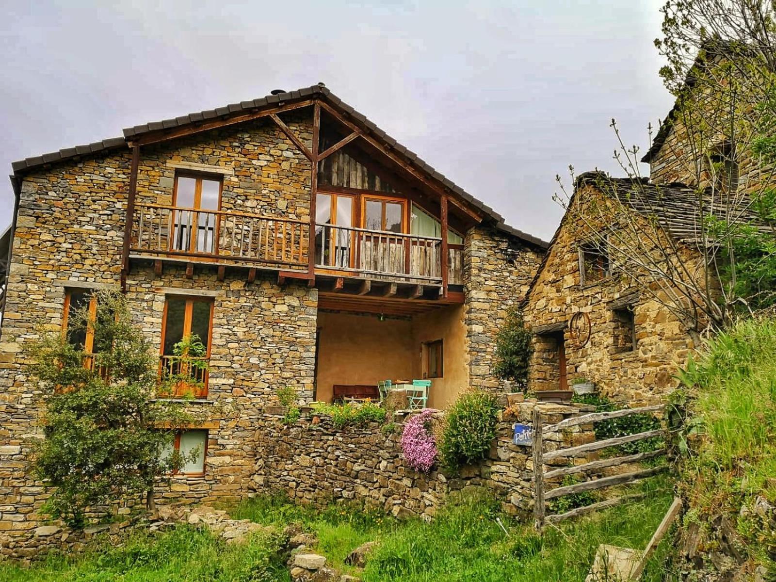 Casa Rural Petricor, Ordesa Vio Exterior photo